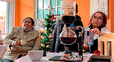 Campus Córdoba inicia capacitación para agregar valor a la producción de café de la Unión Nacional de Organizaciones indígenas de México en Zongolica